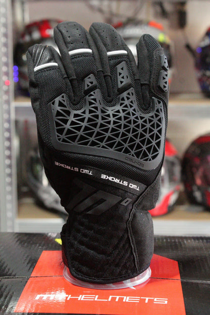 GUANTES SEVENTY TWO STROKE NEGROS